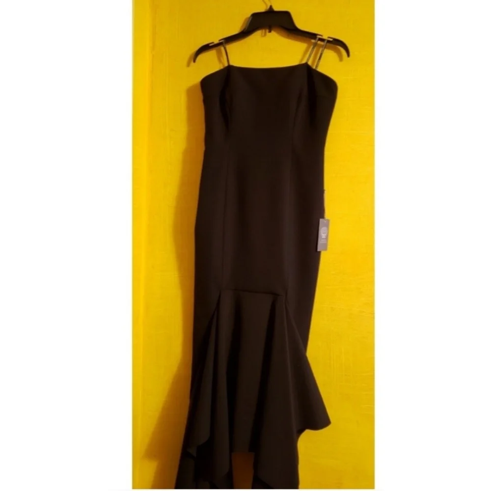 VINCE CAMUTO ASYMMETRICAL STRAPLESS DRESS - Picture 5 of 8